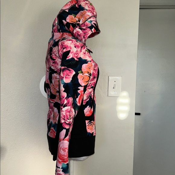 Lululemon Secret Garden Vintage Pink Floral Scuba Zip Hoodie Jacket Size 6 - Picture 10 of 14